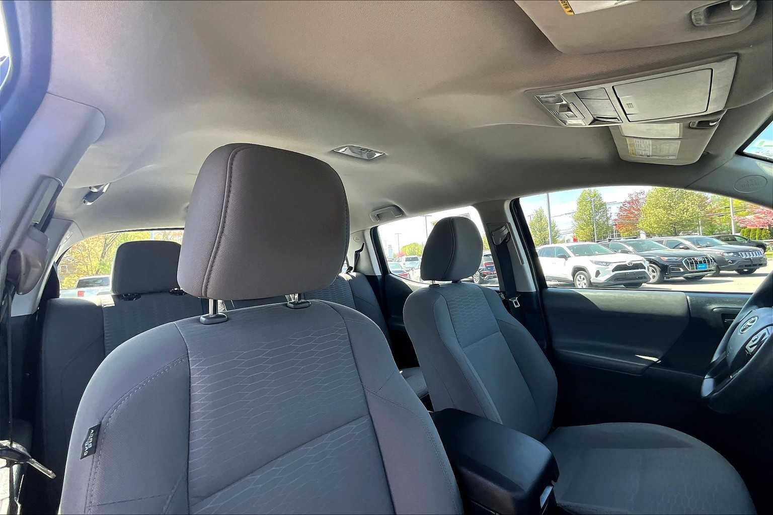 2018 Toyota Tacoma SR - Photo 22
