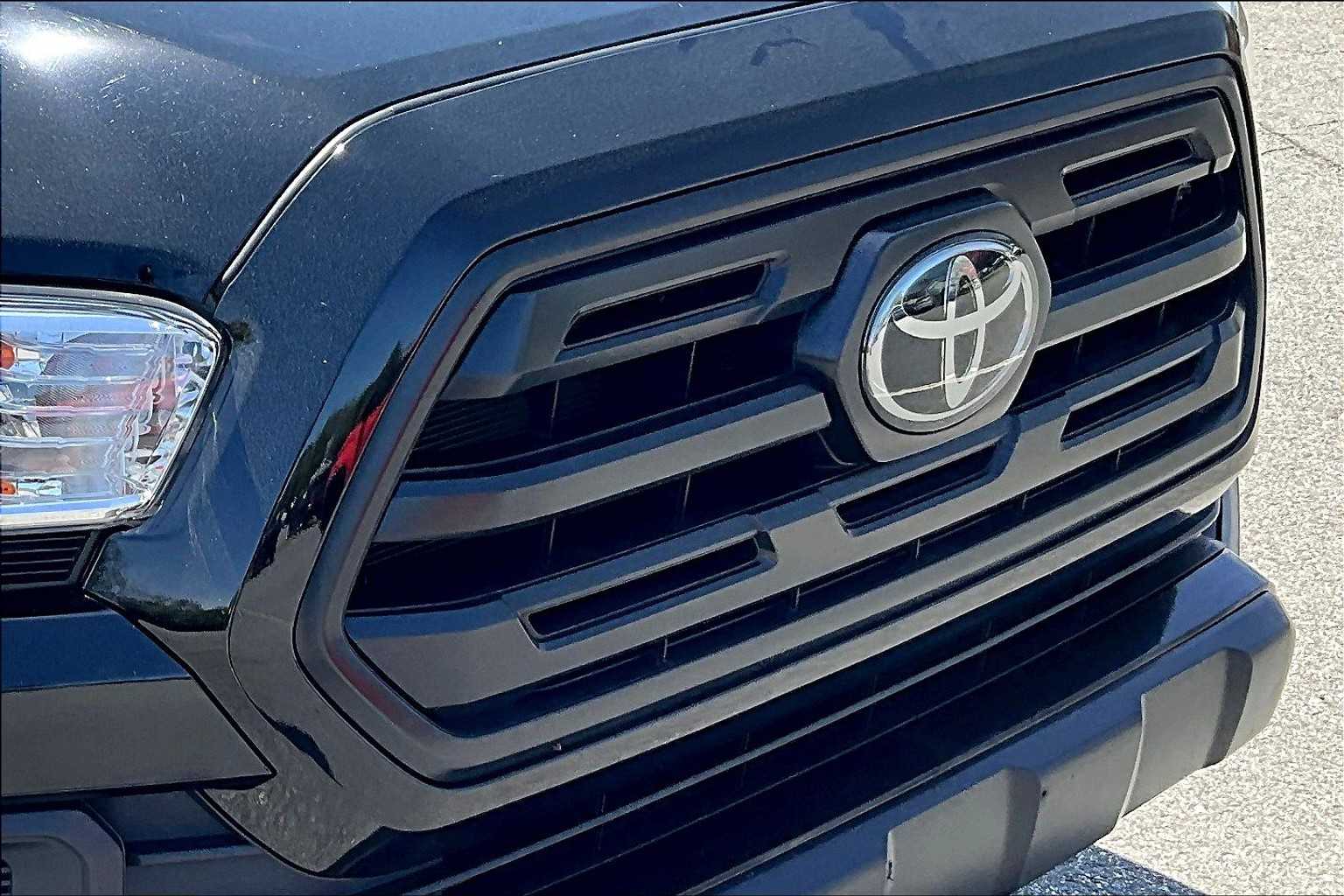 2018 Toyota Tacoma SR - Photo 31
