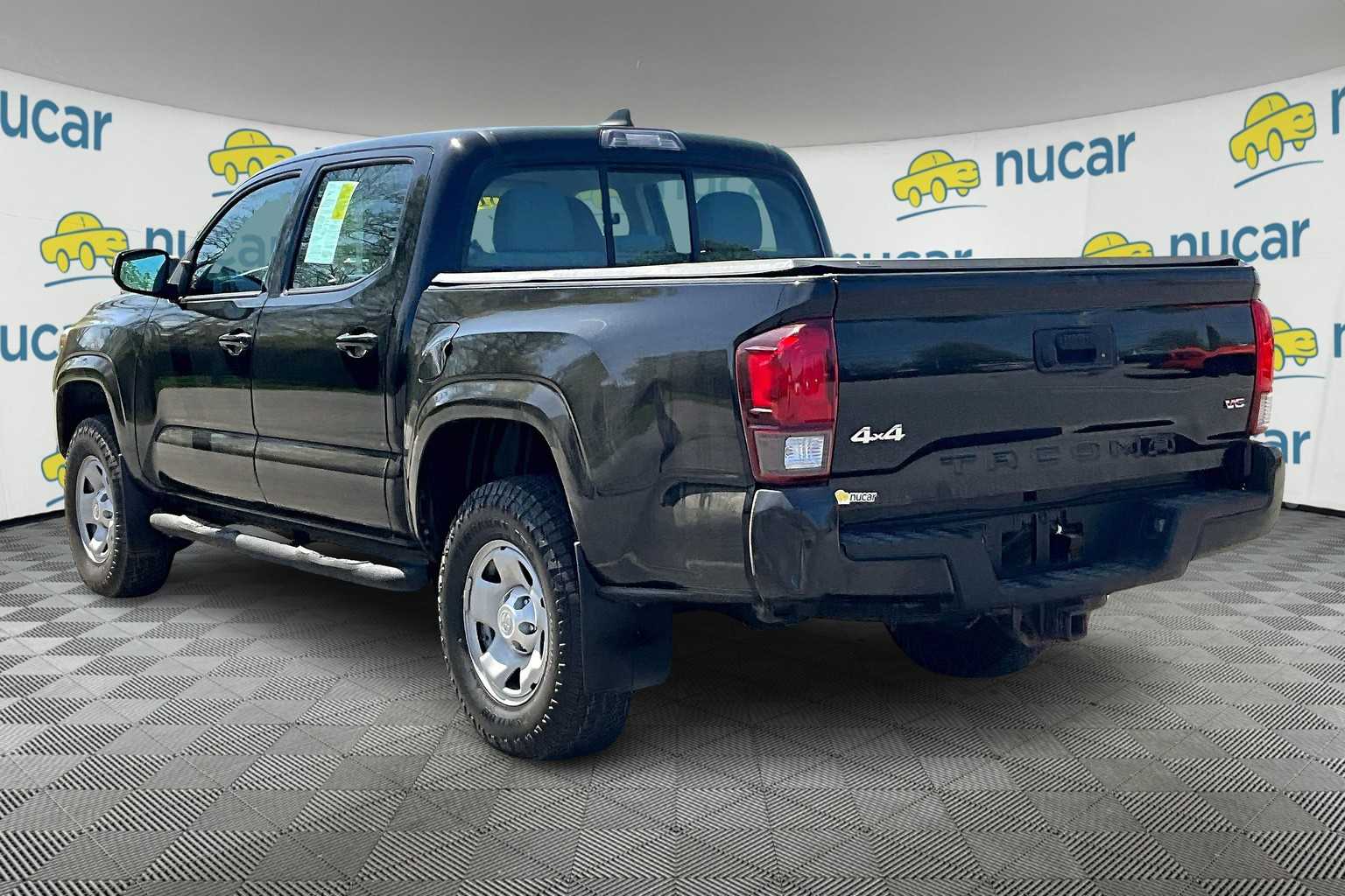 2018 Toyota Tacoma SR - Photo 4