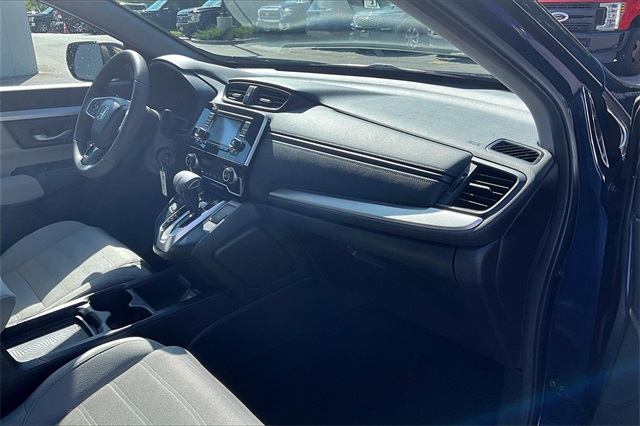 2017 Honda CR-V LX - Photo 17