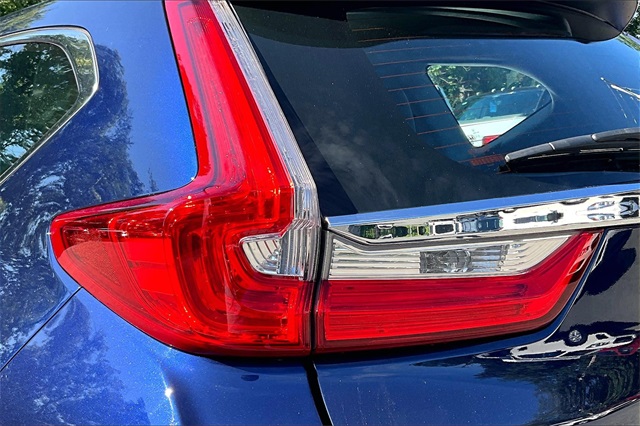 2017 Honda CR-V LX - Photo 31