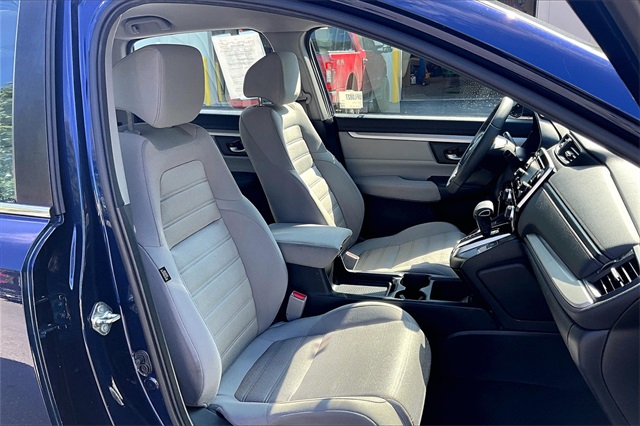 2017 Honda CR-V LX - Photo 7