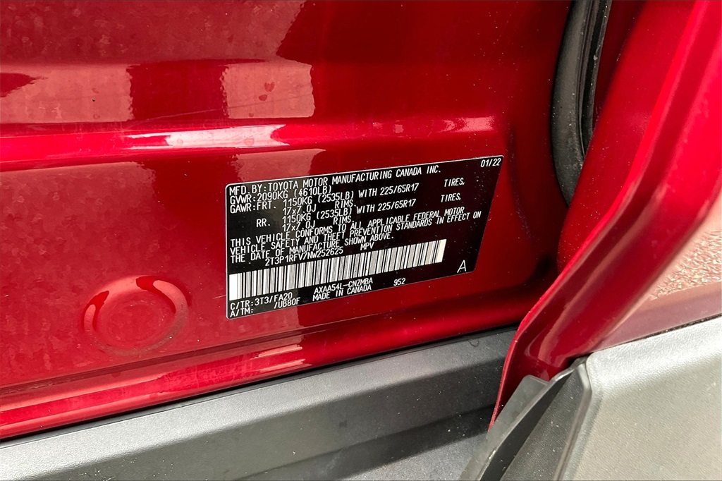 2022 Toyota RAV4 XLE - Photo 33
