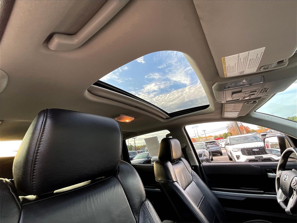 2020 Toyota Tundra SR5 - Photo 21