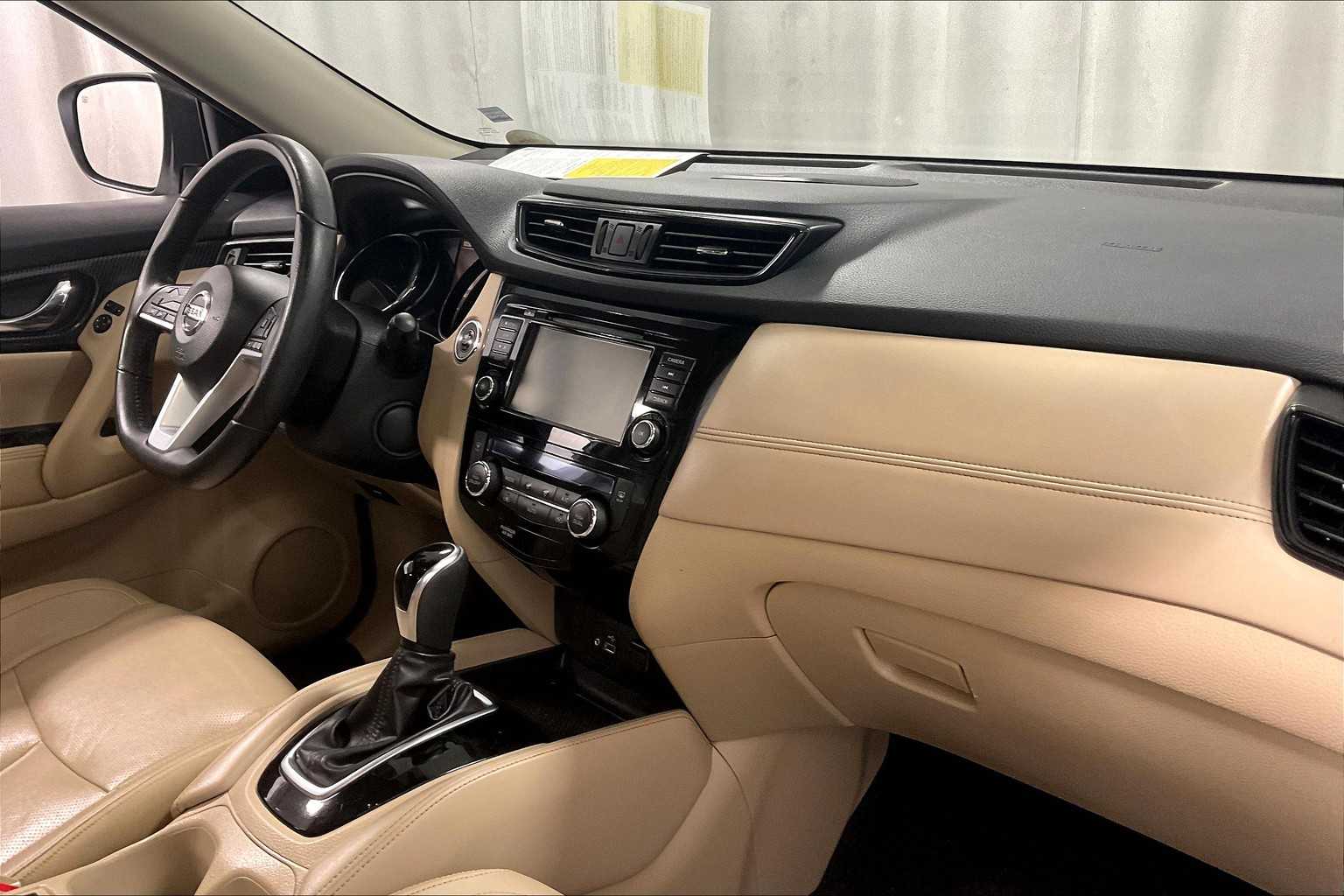 2018 Nissan Rogue SL - Photo 14
