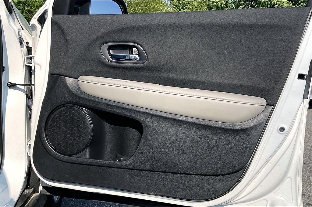 2021 Honda HR-V LX - Photo 11