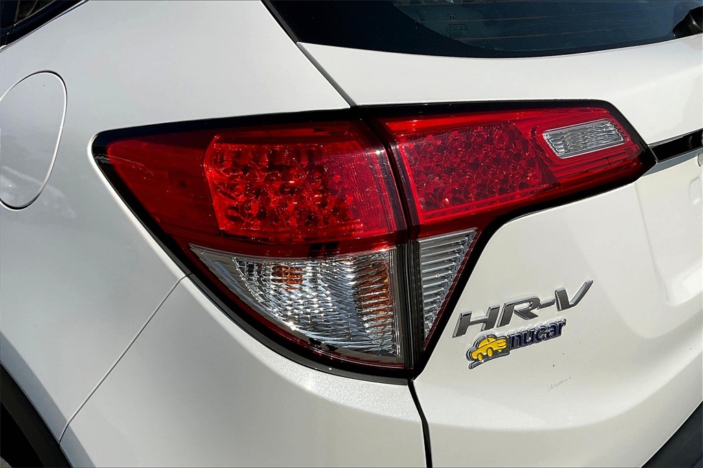 2021 Honda HR-V LX - Photo 29