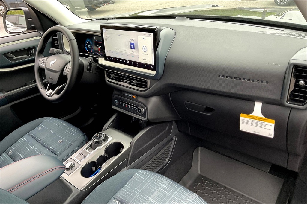 2025 Ford Bronco Sport Heritage - Photo 10