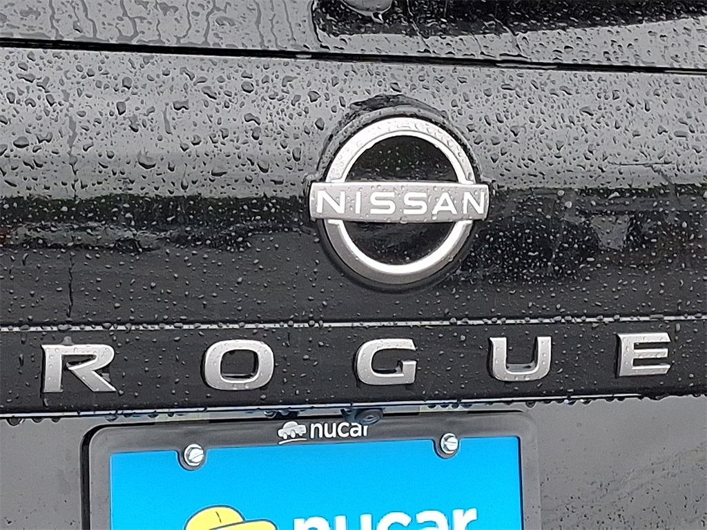 2025 Nissan Rogue SV - Photo 20