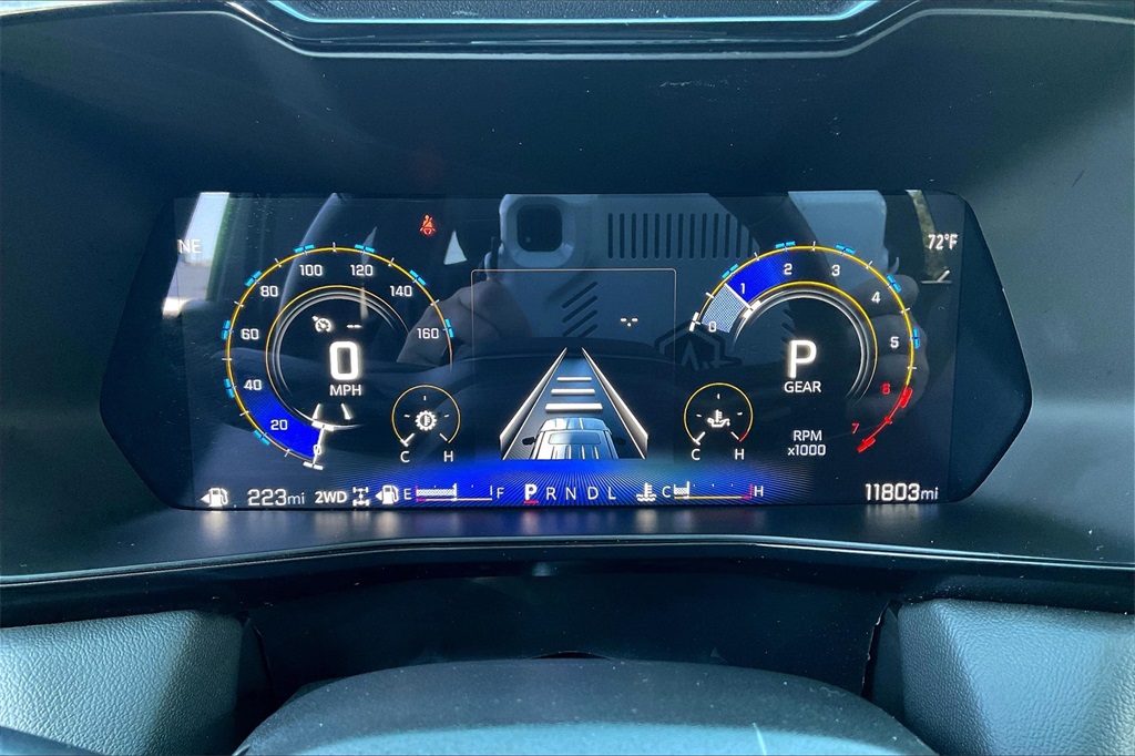 2024 Chevrolet Colorado LT - Photo 23