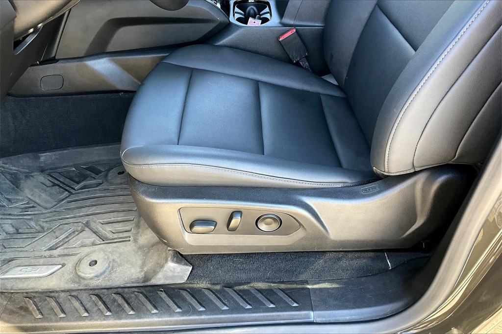 2024 Chevrolet Colorado LT - Photo 34