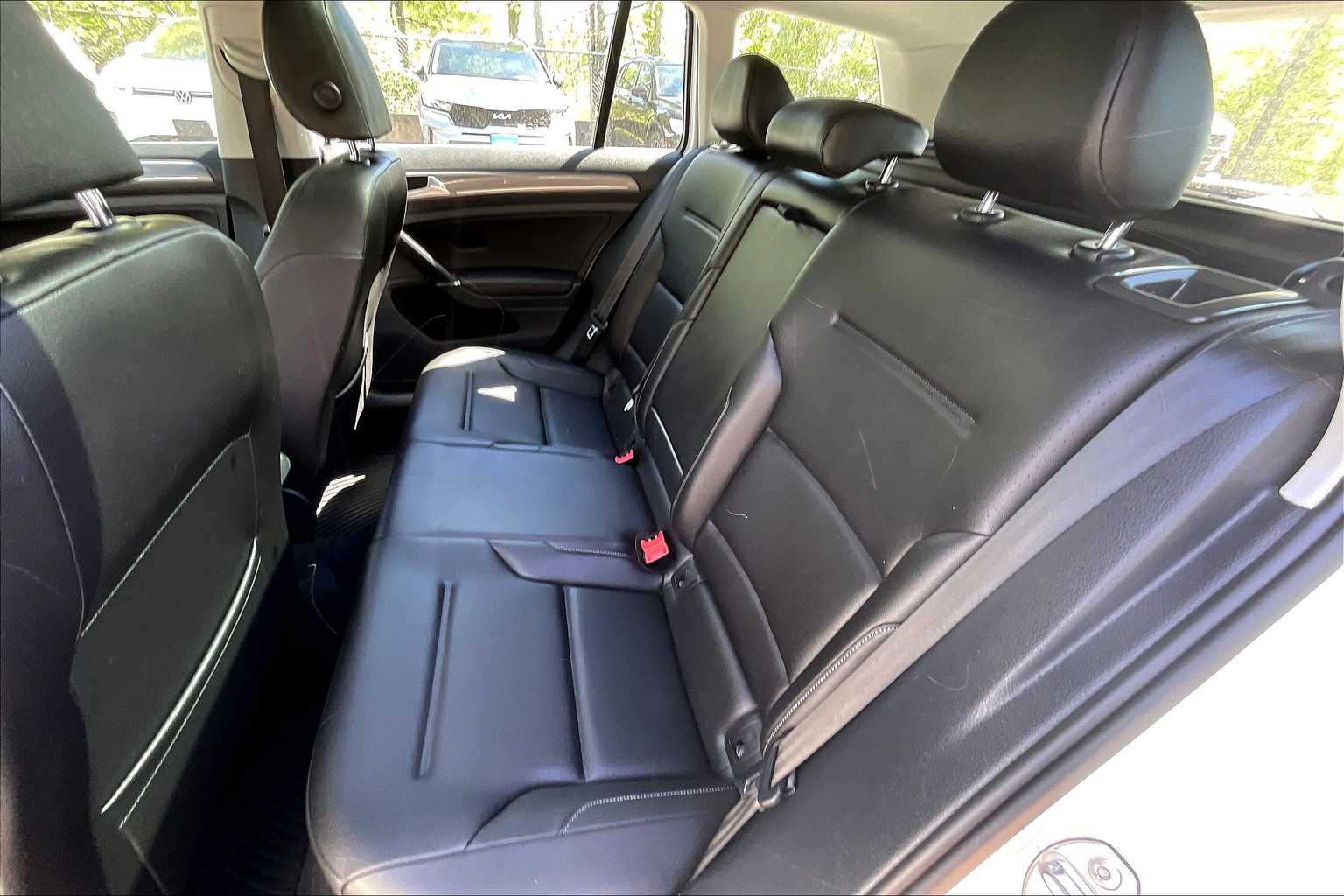 2017 Volkswagen Golf Alltrack SE - Photo 15