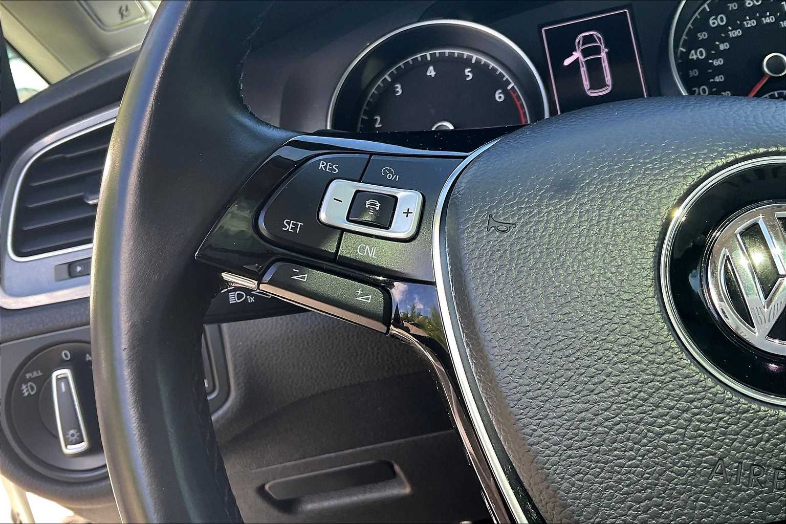 2017 Volkswagen Golf Alltrack SE - Photo 23