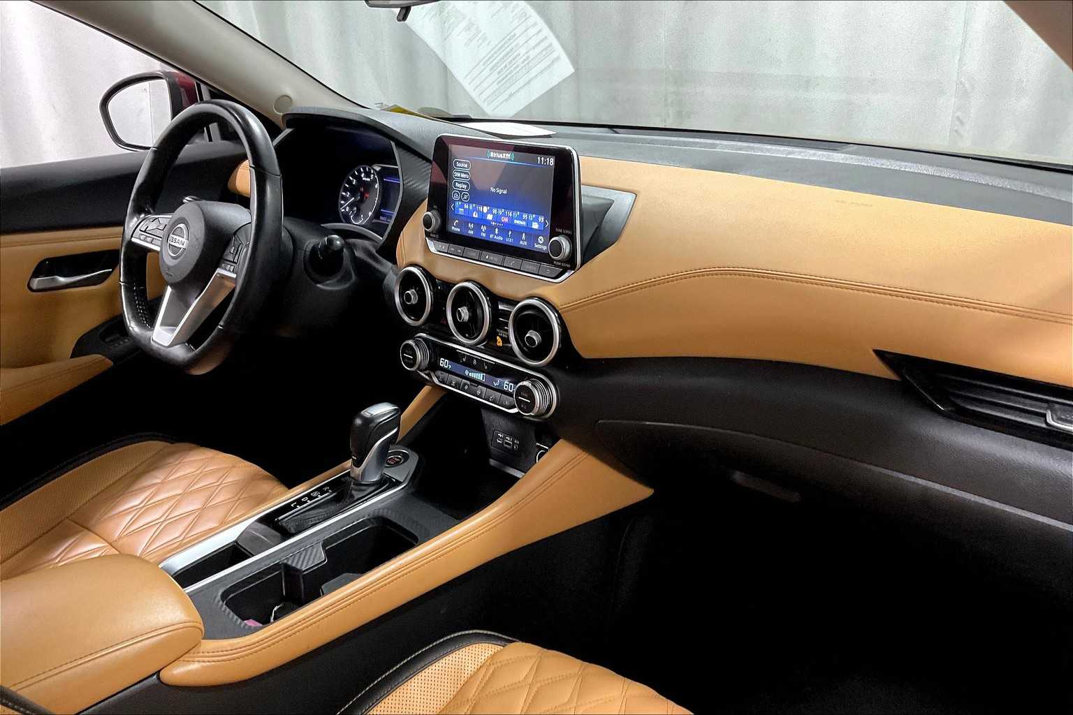 2022 Nissan Sentra SV - Photo 14