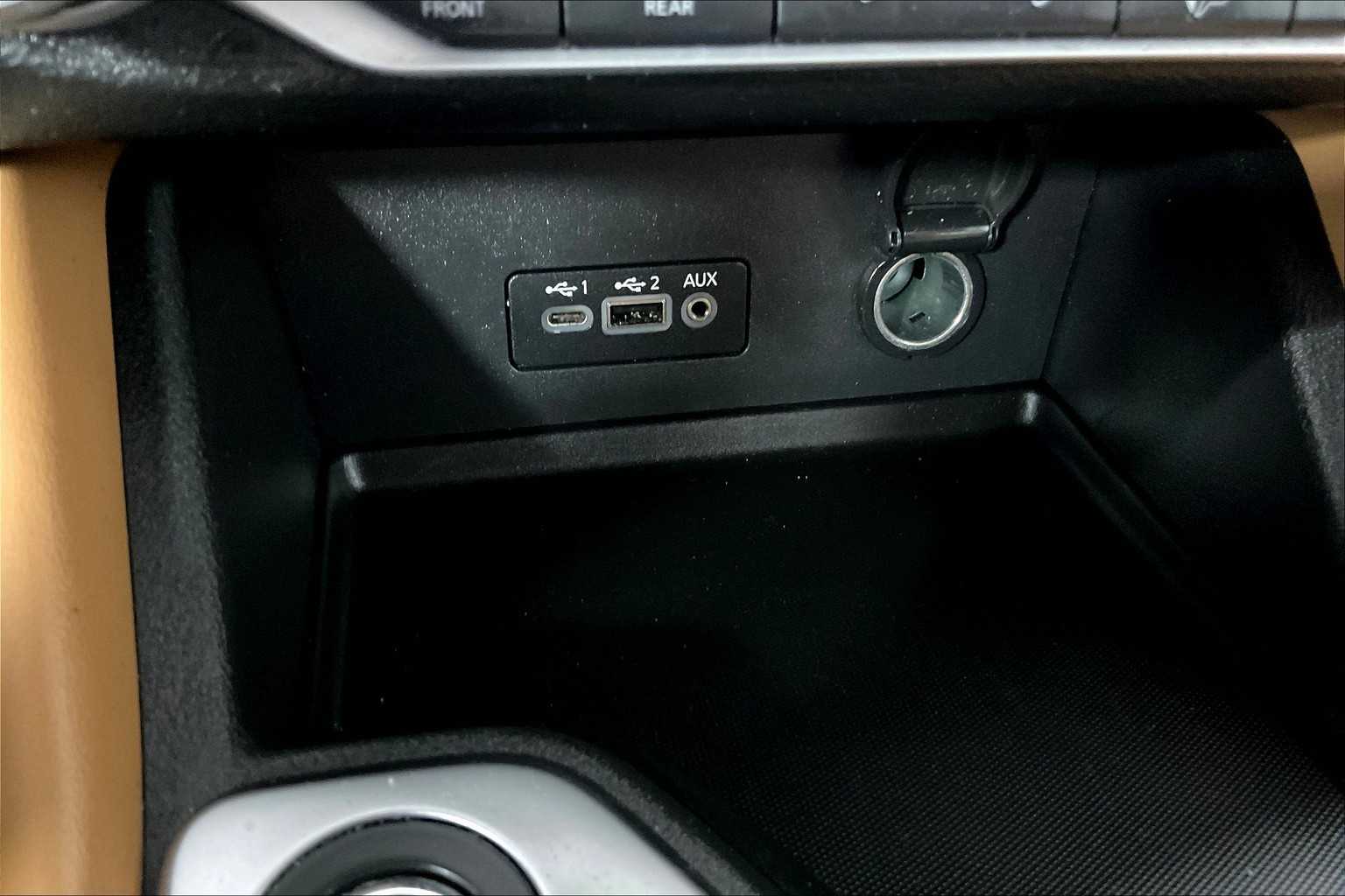 2022 Nissan Sentra SV - Photo 27