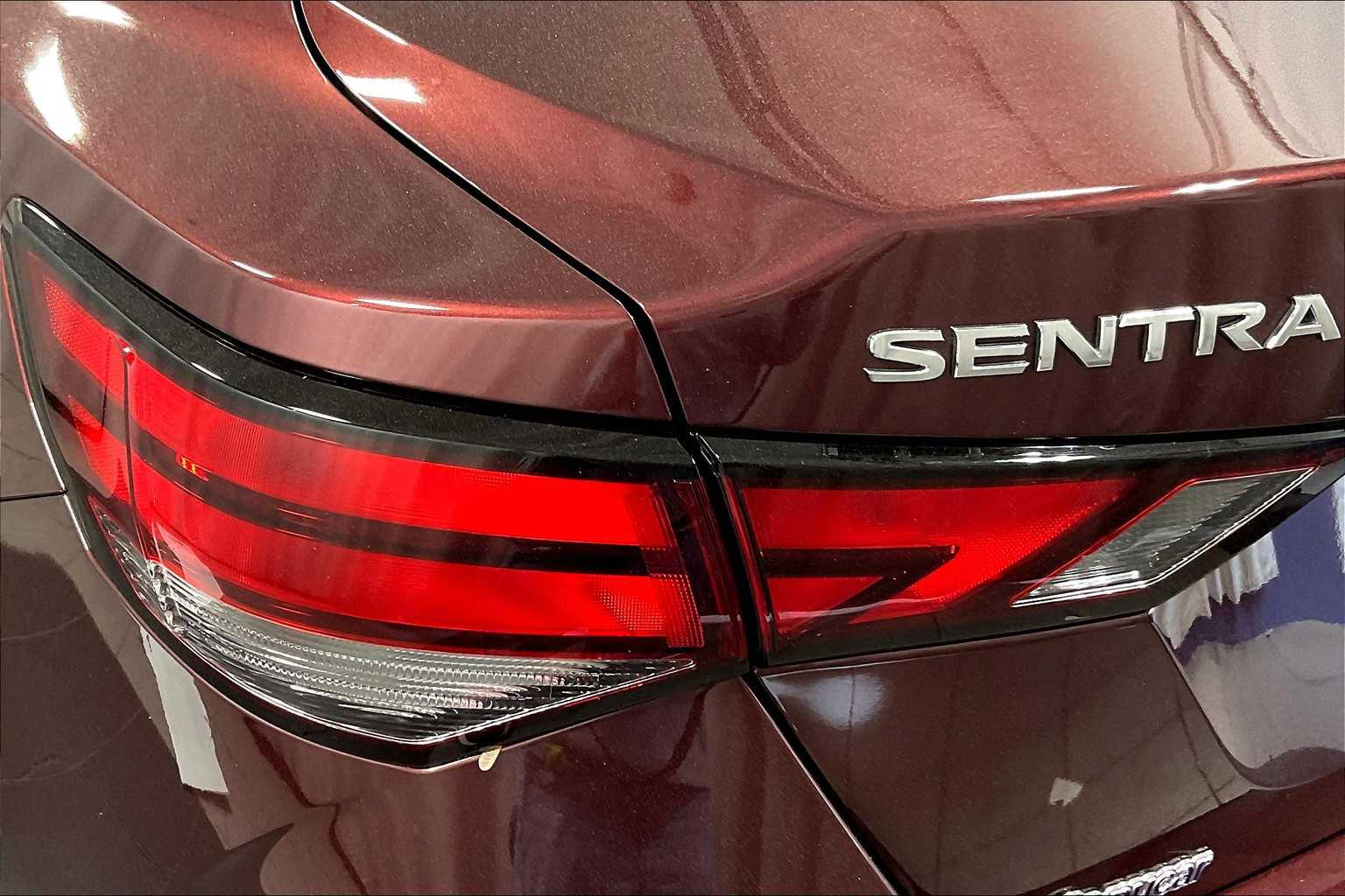 2022 Nissan Sentra SV - Photo 34