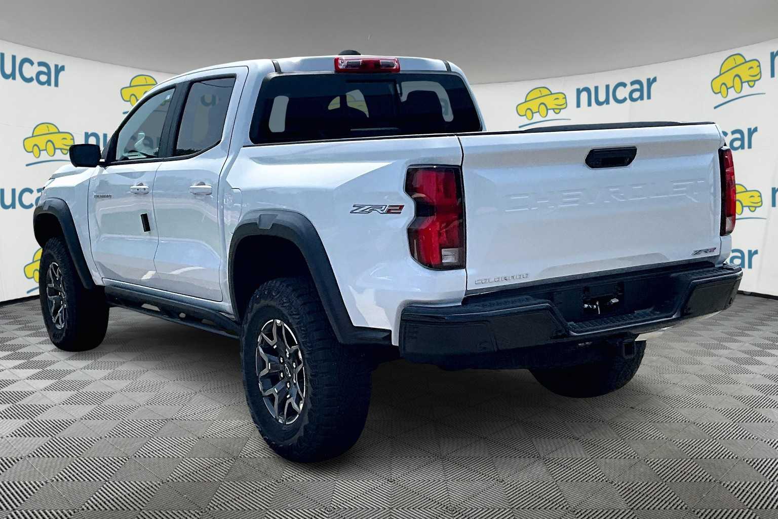 2025 Chevrolet Colorado 4WD ZR2 - Photo 5