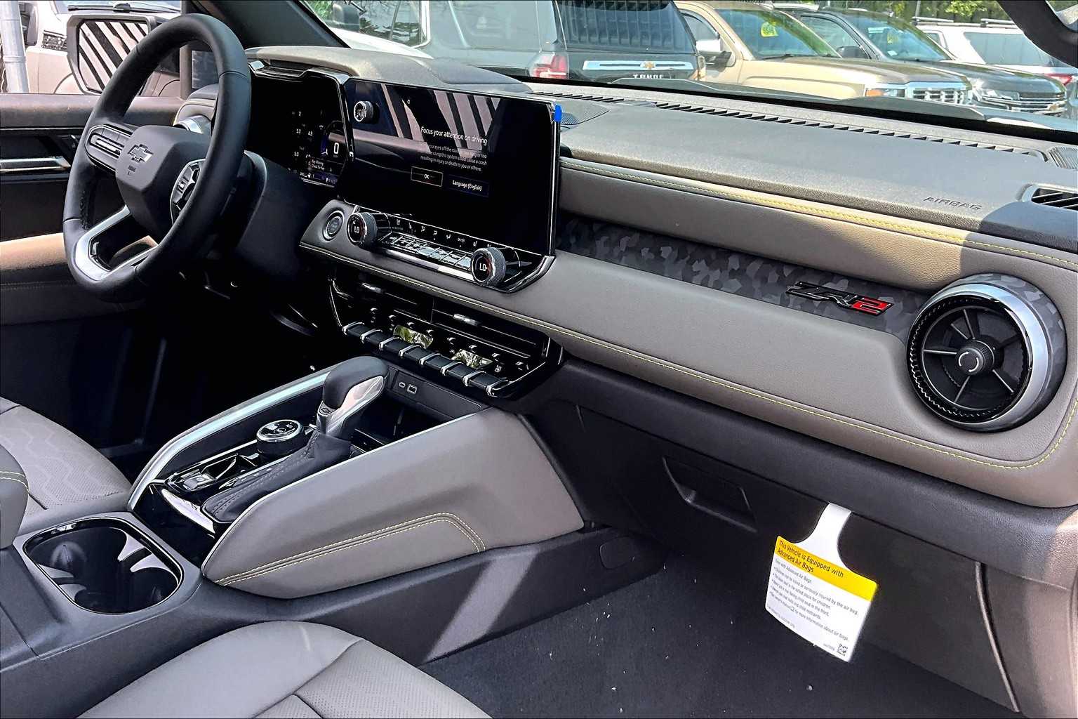 2025 Chevrolet Colorado 4WD ZR2 - Photo 10