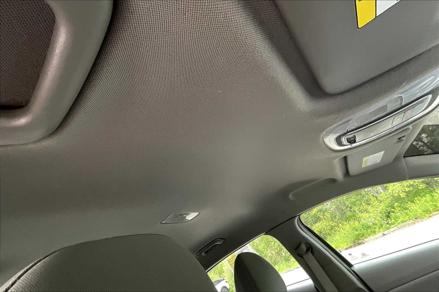 2021 Hyundai Elantra SEL - Photo 22