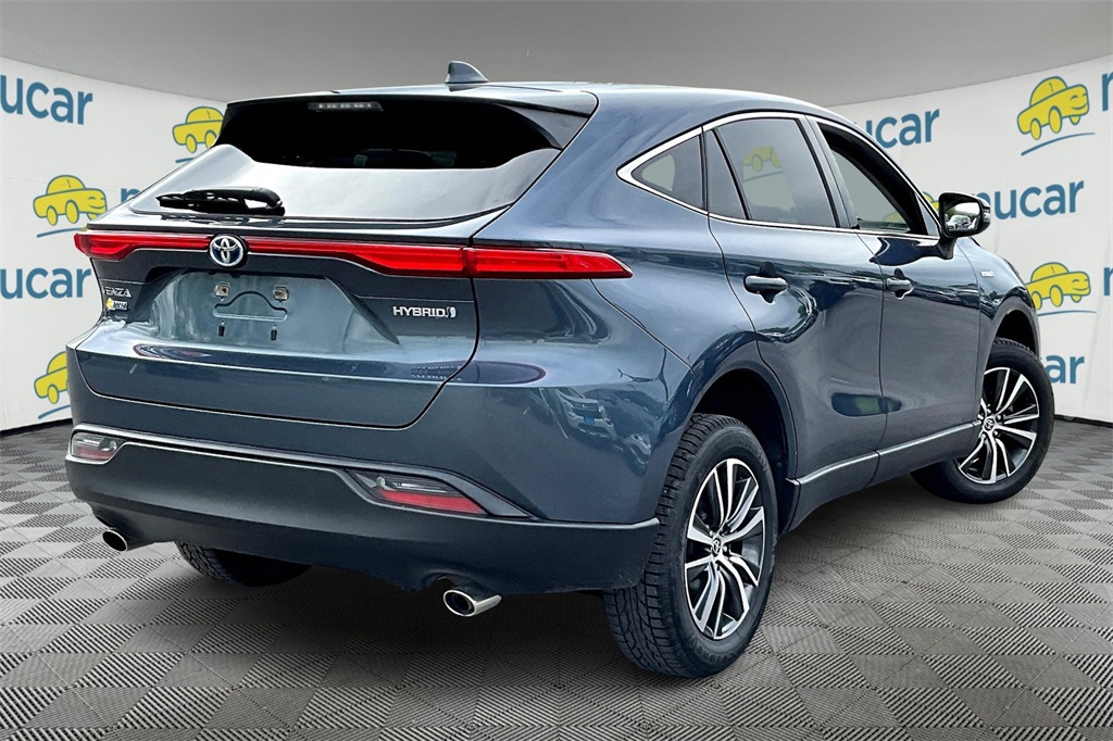 2021 Toyota Venza LE - Photo 6