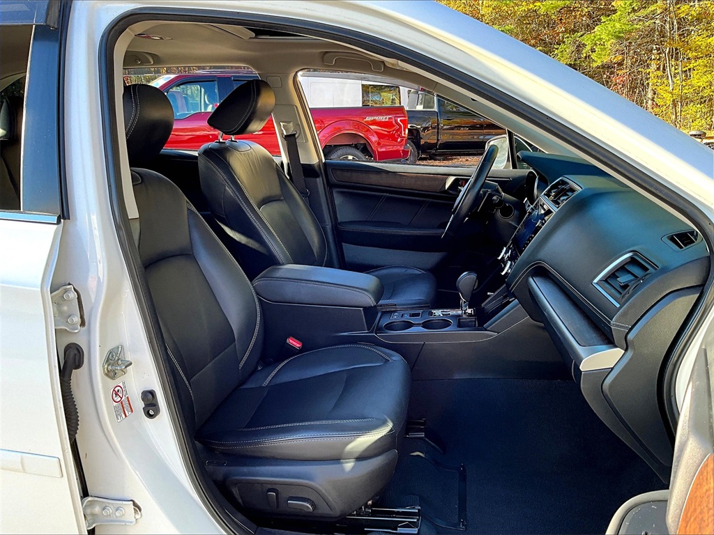2019 Subaru Outback 2.5i - Photo 14