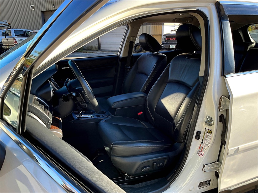 2019 Subaru Outback 2.5i - Photo 10