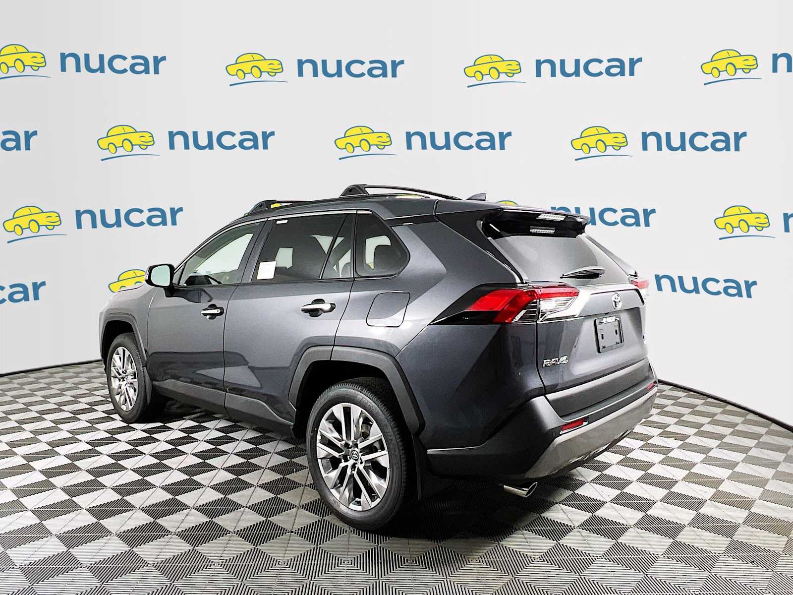 2025 Toyota RAV4 Limited - Photo 4