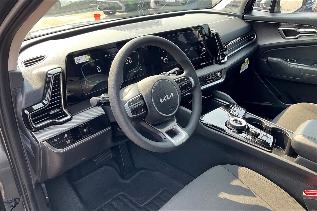 2025 Kia Sportage Hybrid LX - Photo 9