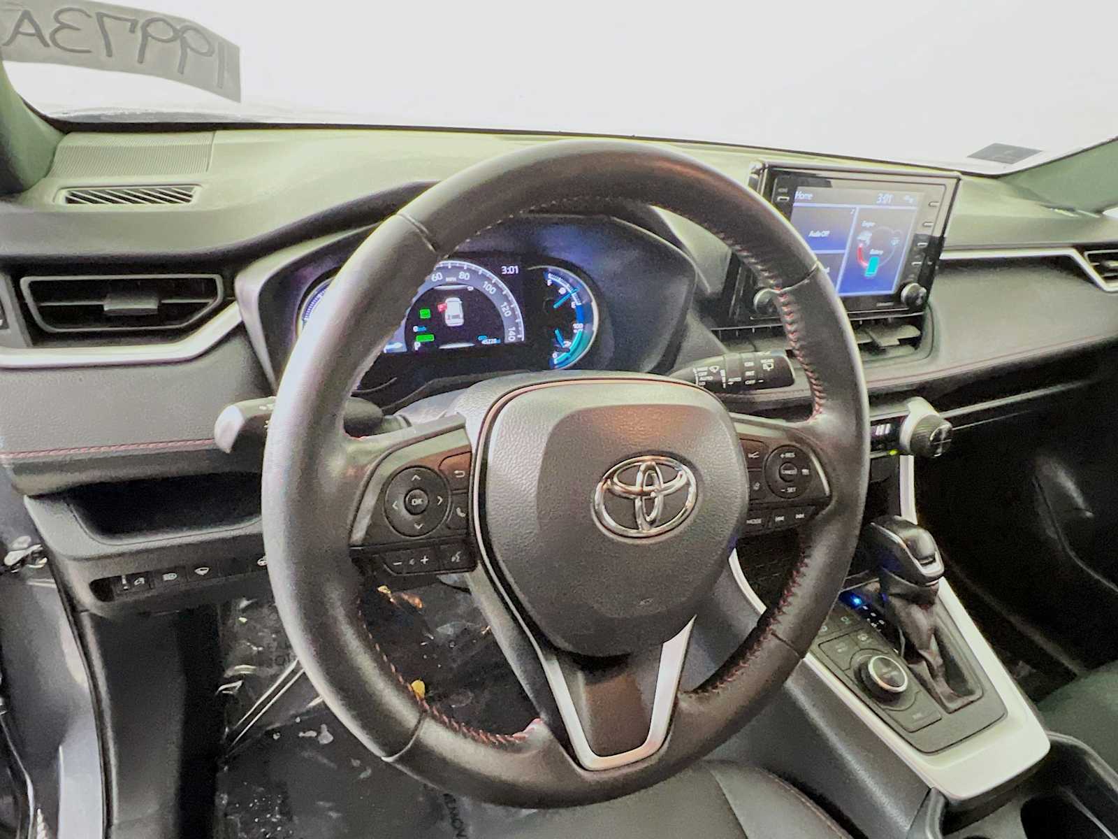 2021 Toyota RAV4 Prime SE - Photo 11