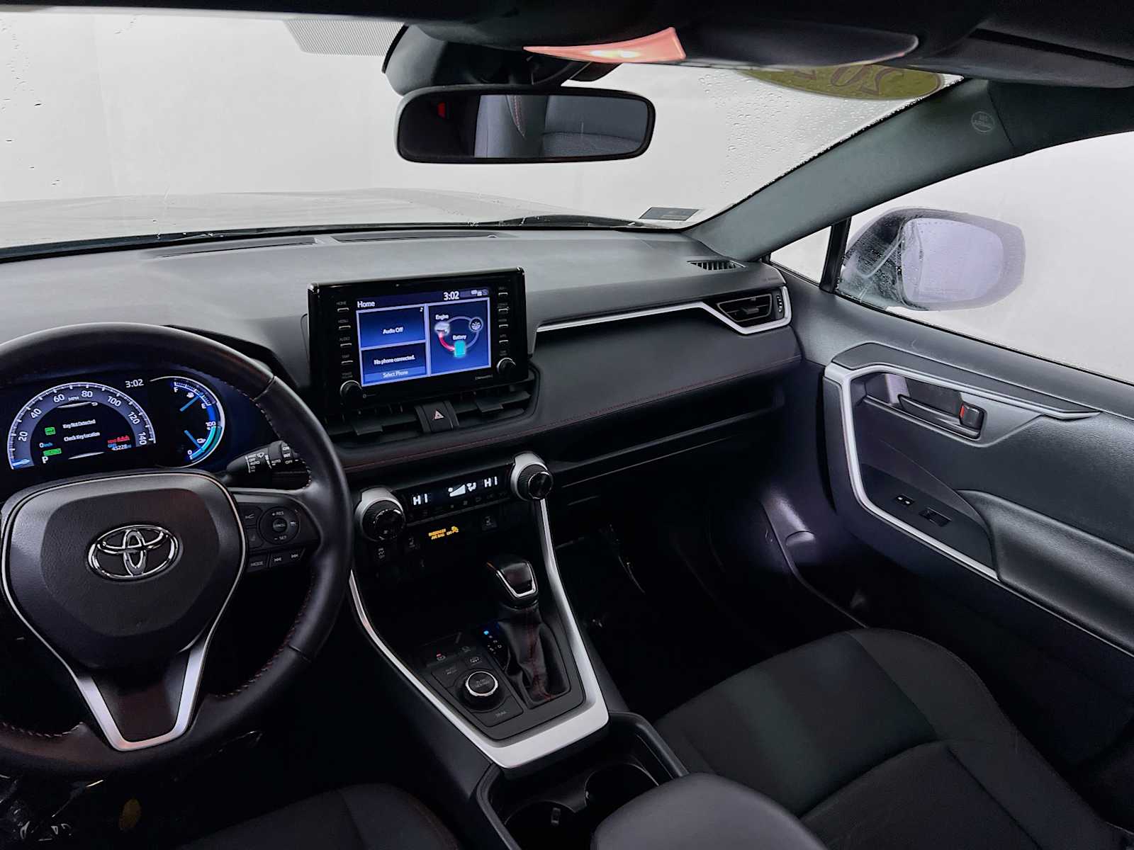 2021 Toyota RAV4 Prime SE - Photo 25