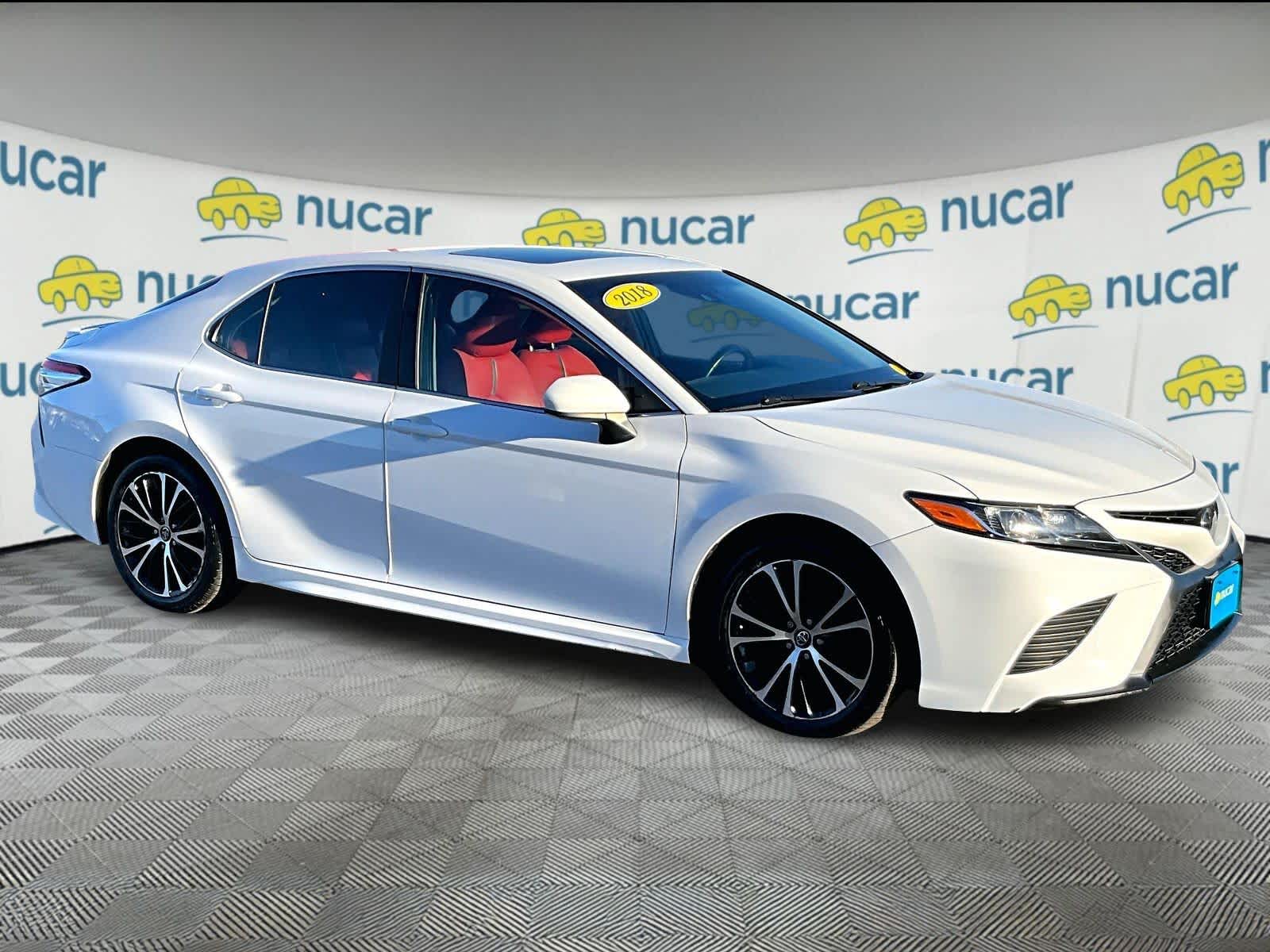 2018 Toyota Camry SE