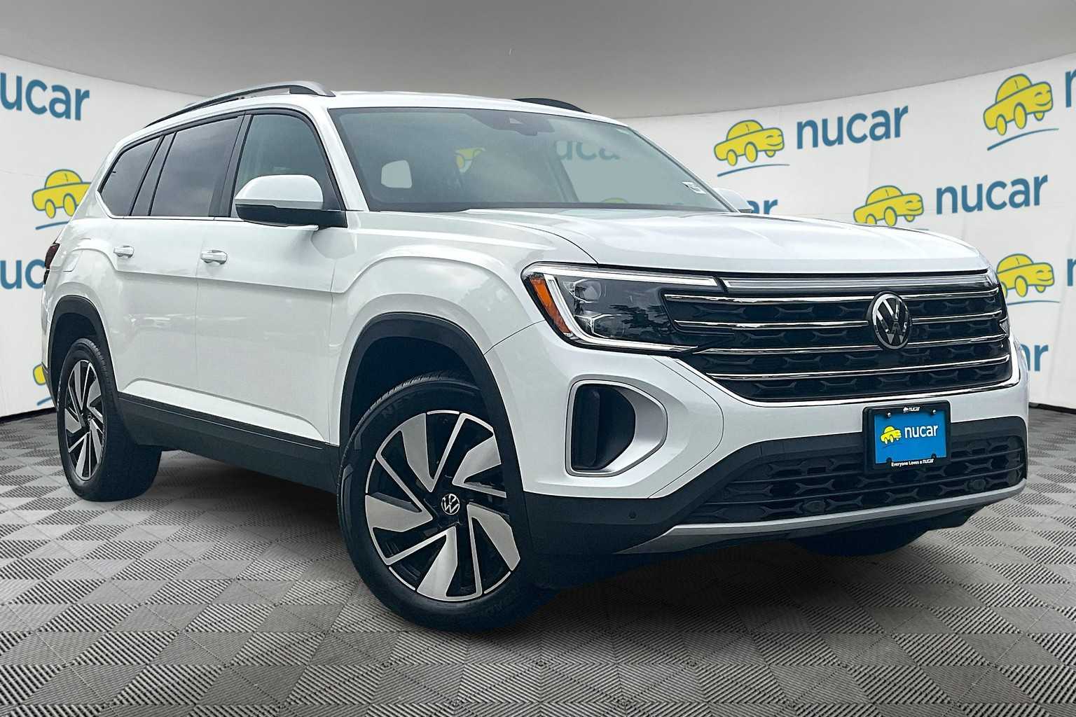 2024 Volkswagen Atlas 2.0T SE w/Technology