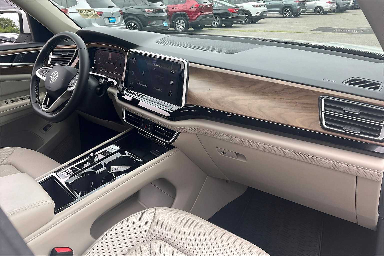 2024 Volkswagen Atlas 2.0T SE w/Technology - Photo 14