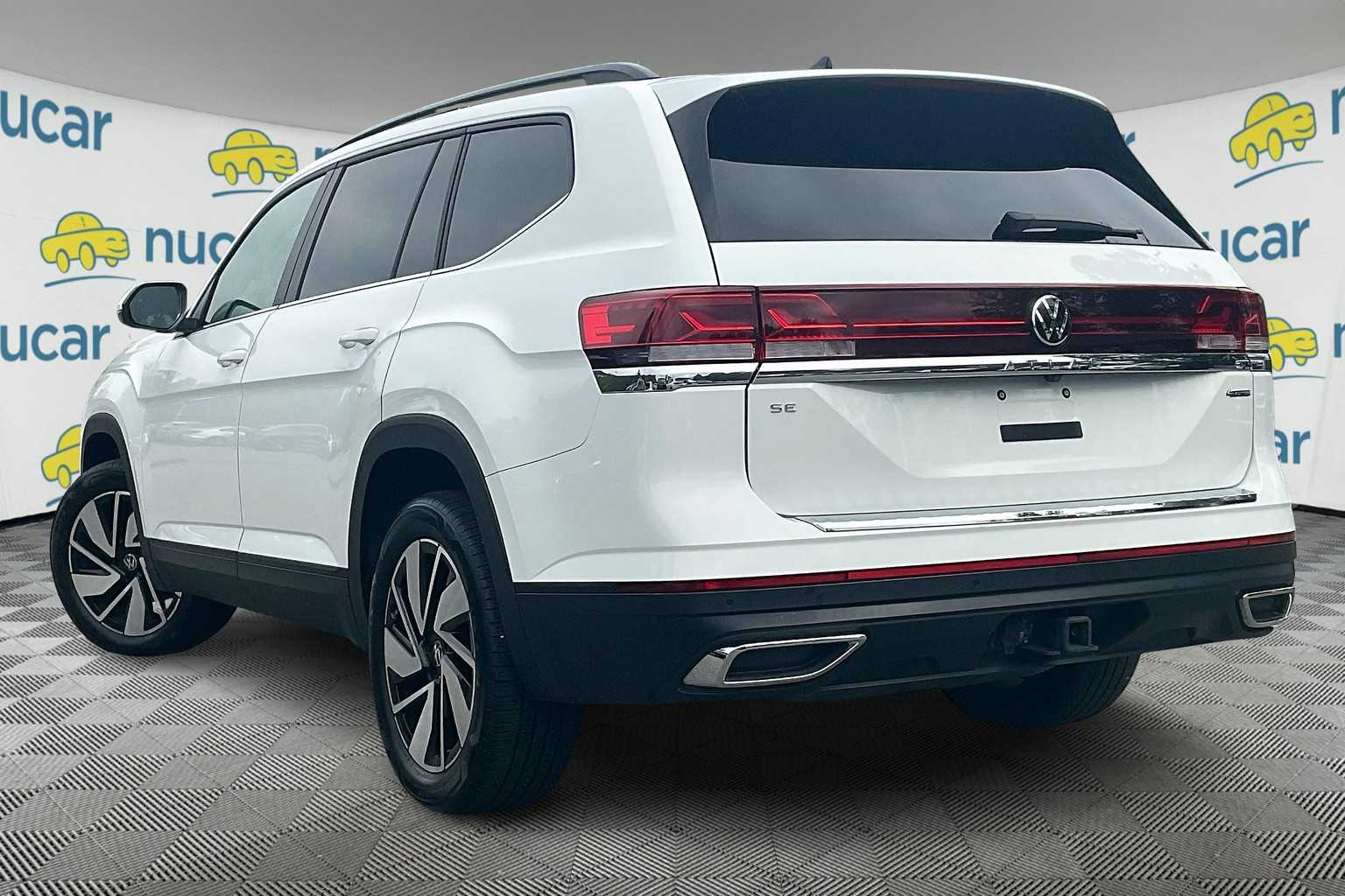 2024 Volkswagen Atlas 2.0T SE w/Technology - Photo 4