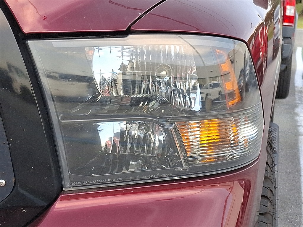 2021 Ram 1500 Classic Express - Photo 8