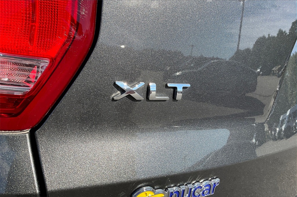 2019 Ford Explorer XLT - Photo 28