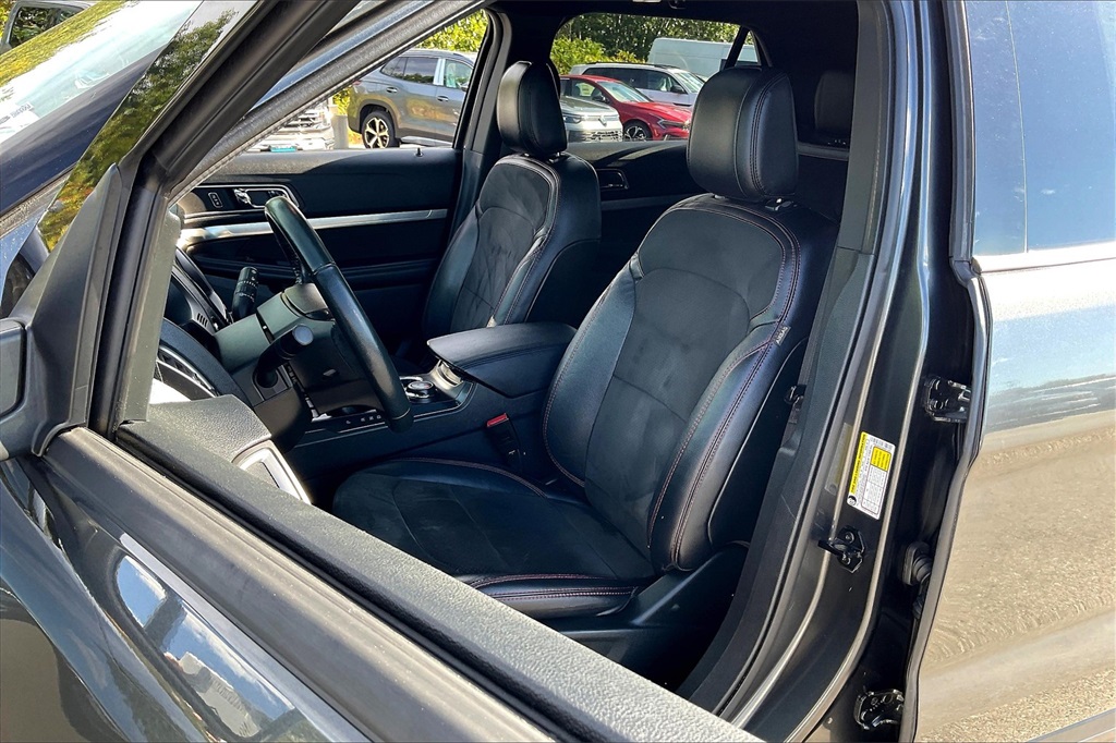 2019 Ford Explorer XLT - Photo 9