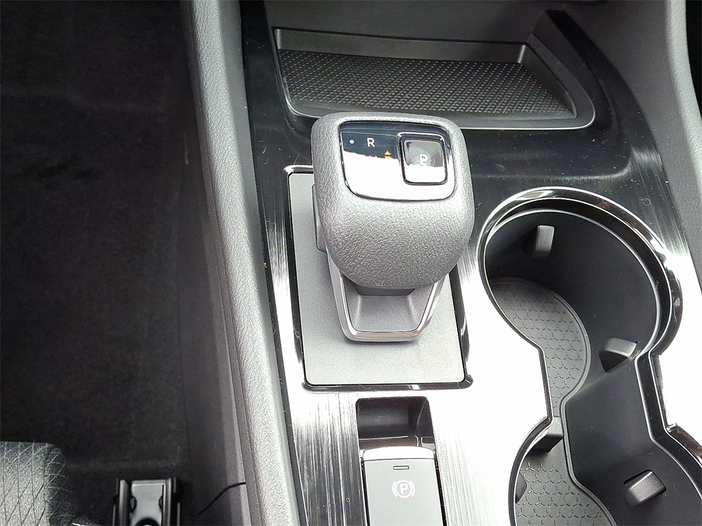 2026 Nissan Rogue SV - Photo 10