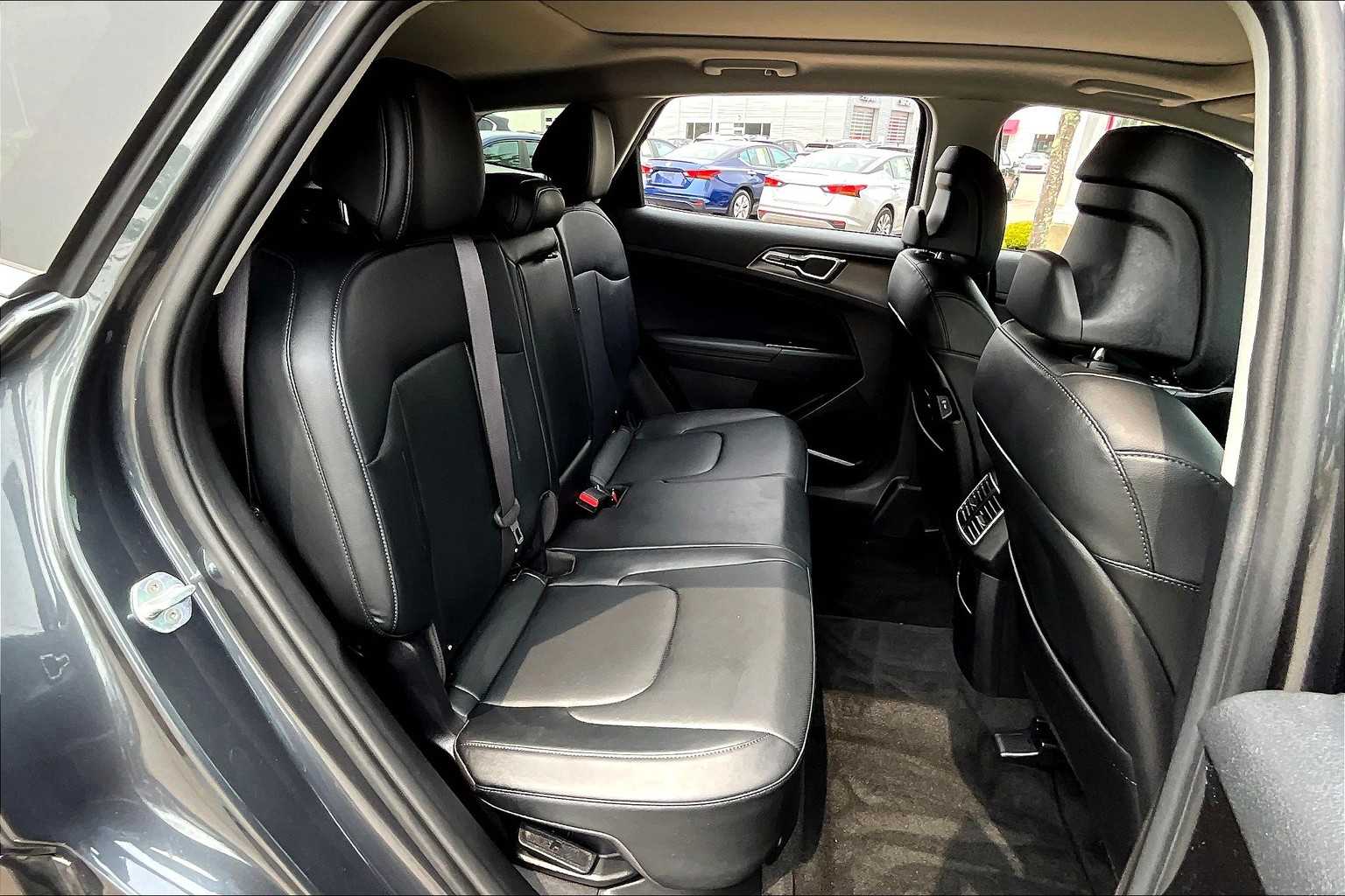 2023 Kia Sportage Hybrid EX - Photo 16