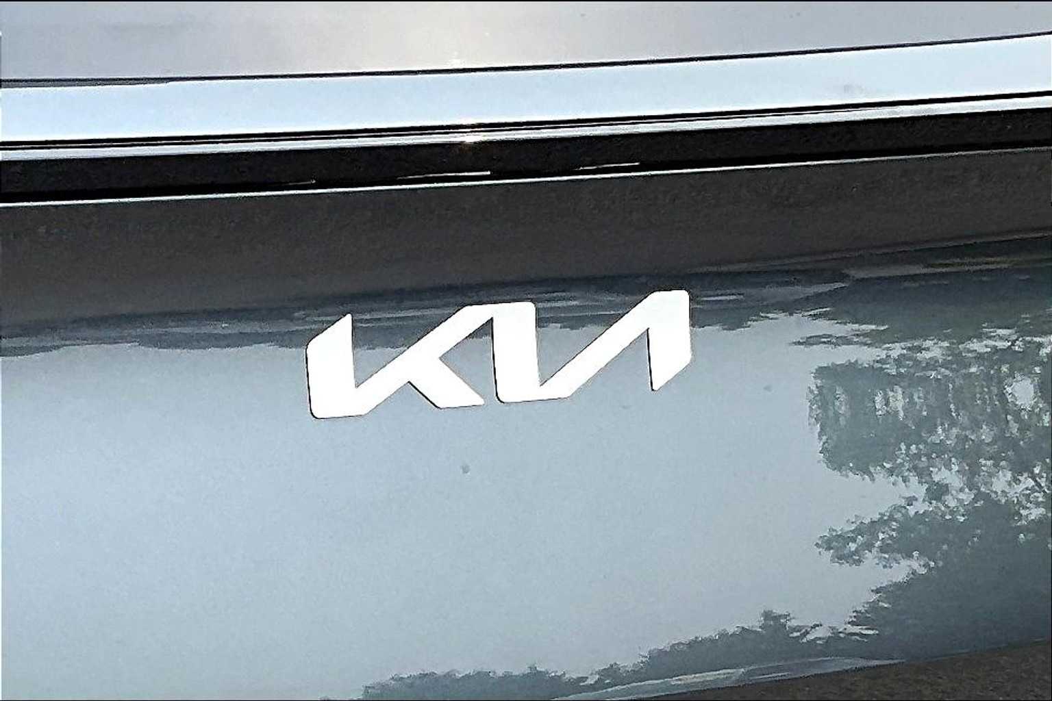 2023 Kia Sportage Hybrid EX - Photo 28