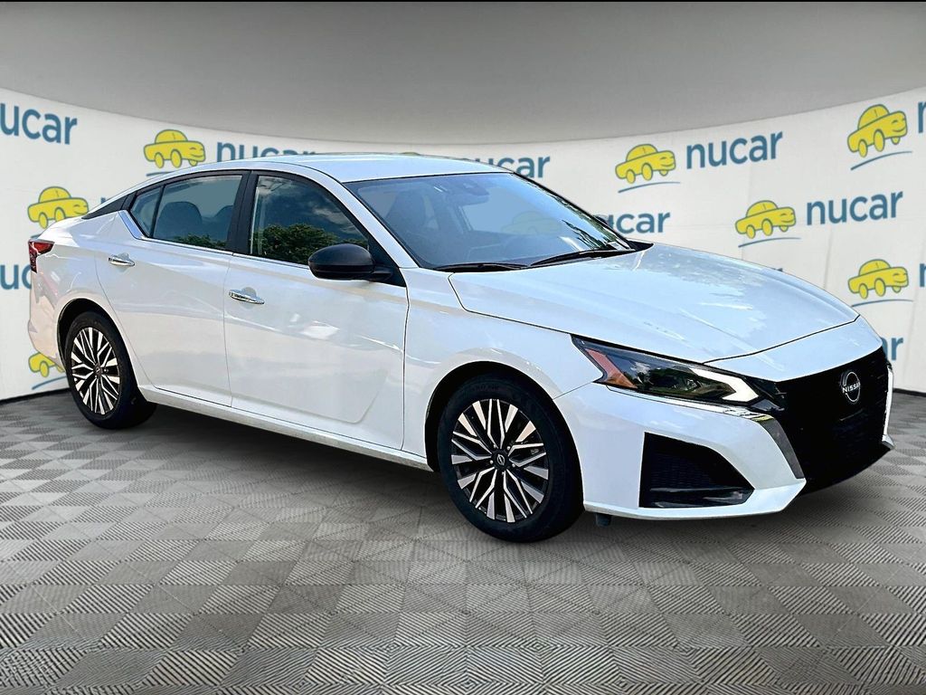 2025 Nissan Altima 2.5 SV