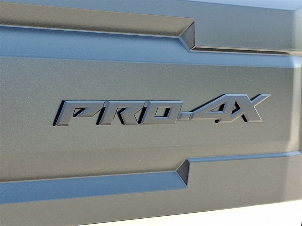 2025 Nissan Frontier PRO-4X - Photo 20
