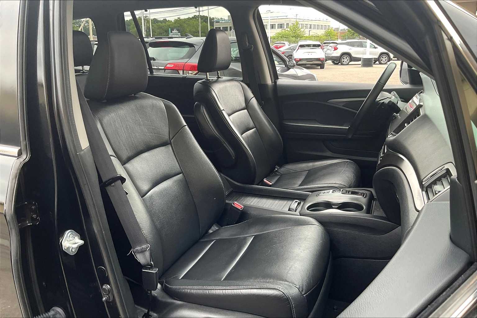 2022 Honda Pilot Special Edition - Photo 11