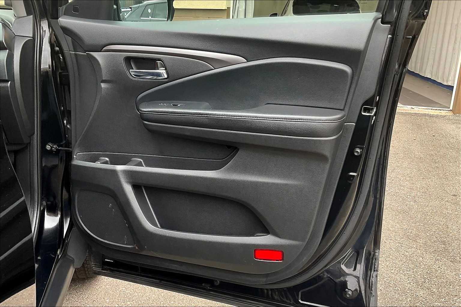 2022 Honda Pilot Special Edition - Photo 12