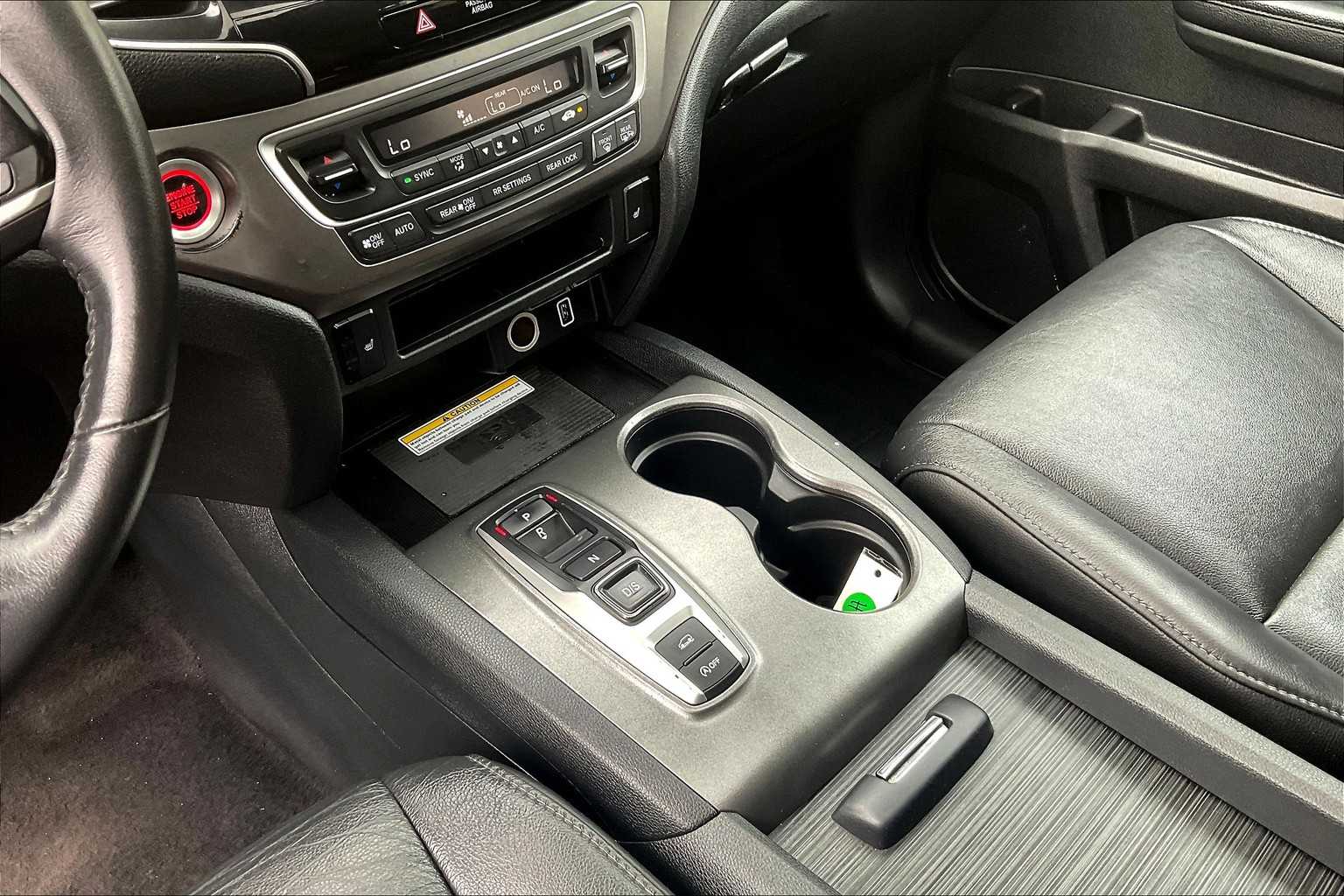 2022 Honda Pilot Special Edition - Photo 21