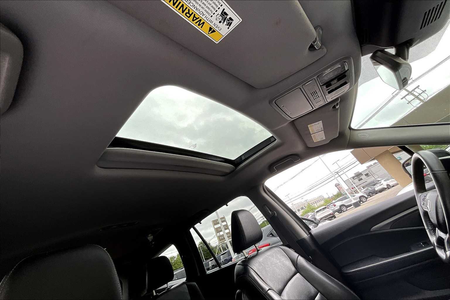 2022 Honda Pilot Special Edition - Photo 23