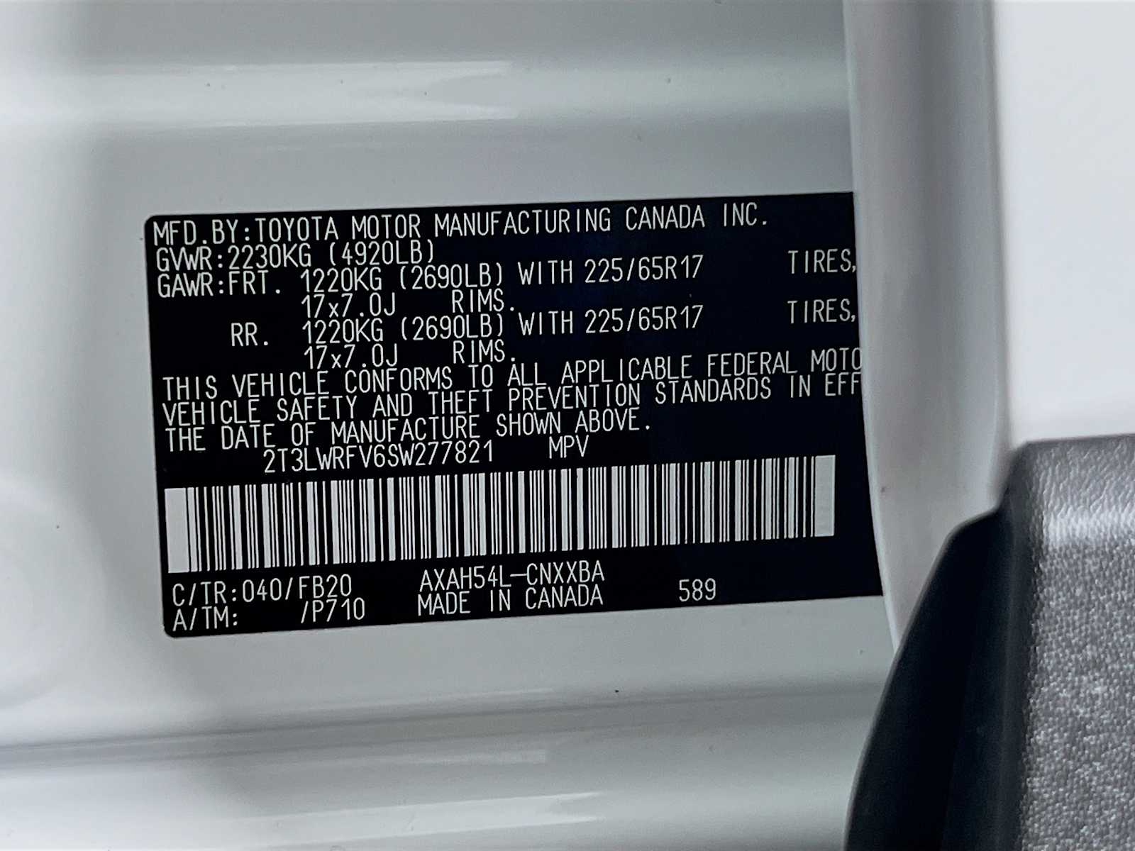 2025 Toyota RAV4 Hybrid LE - Photo 31