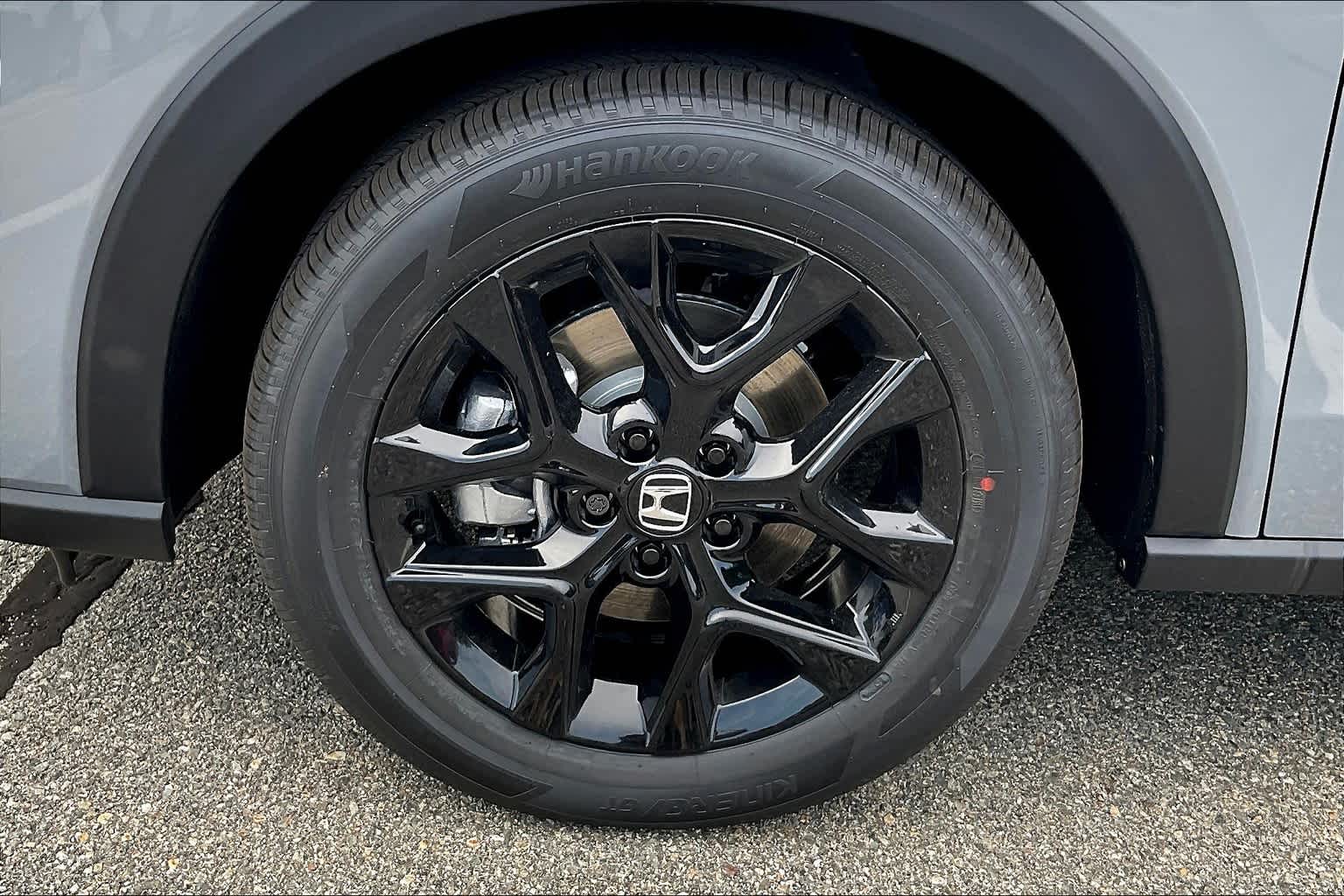 2025 Honda HR-V Sport - Photo 8