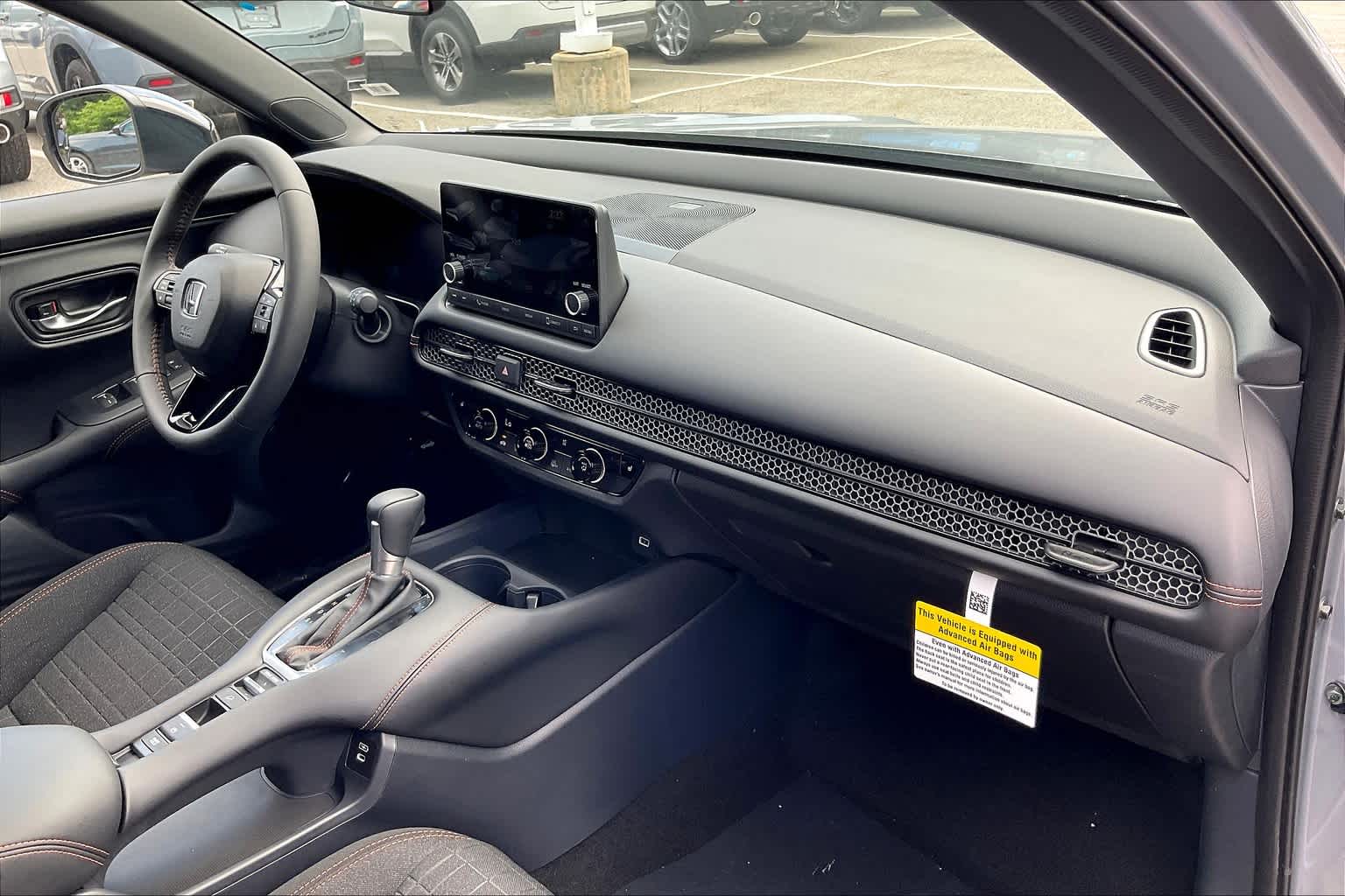 2025 Honda HR-V Sport - Photo 10