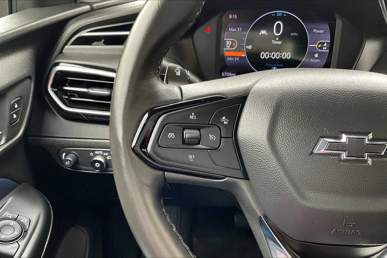 2022 Chevrolet Bolt EUV LT - Photo 22